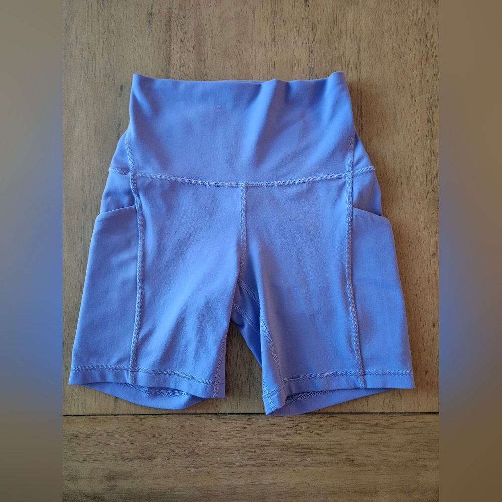 Lululemon Align High Rise 6" Shorts